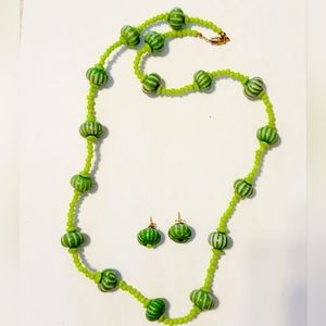 Vintage Green Bead necklace with earrings